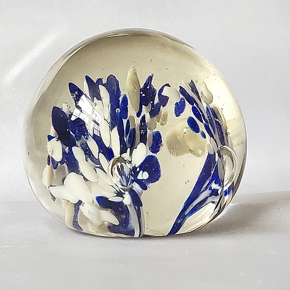Vintage Glass Paperweight 3D Blue and White Art - Picture 9 of 16